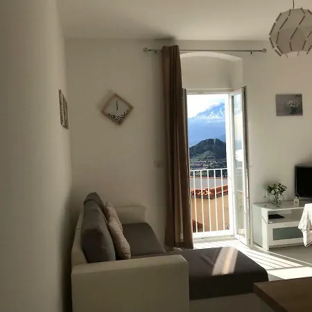 Lägenhet Giorgiada Luxury *