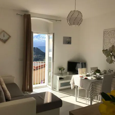 Apartament Giorgiada Luxury