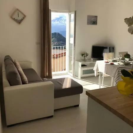 Apartament Giorgiada Luxury *